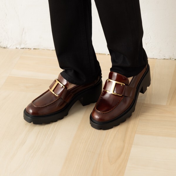 トッズ ローファー オックスフォード Tタイムレス ロゴ Tチャーム