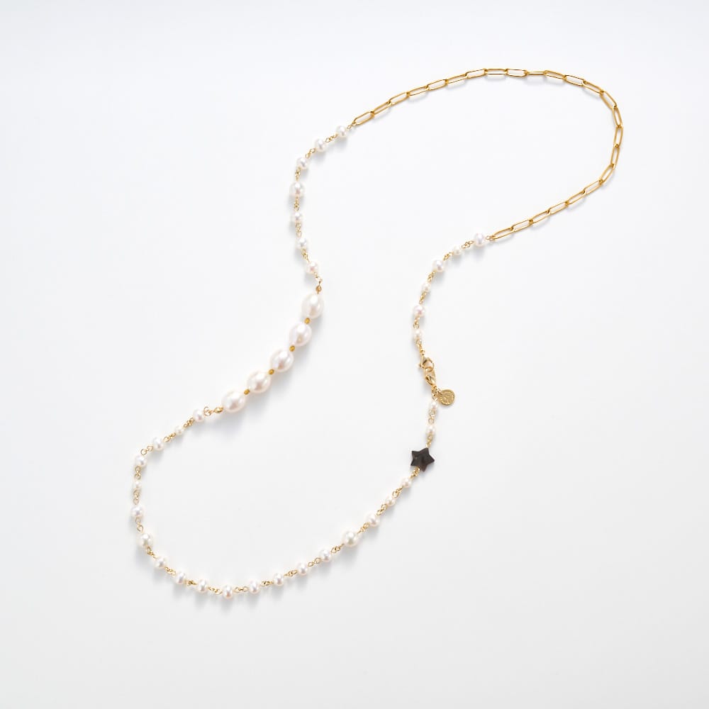 LOUPE COLLIER/ルーペコリエ ルーペ一体型淡水パールネックレス