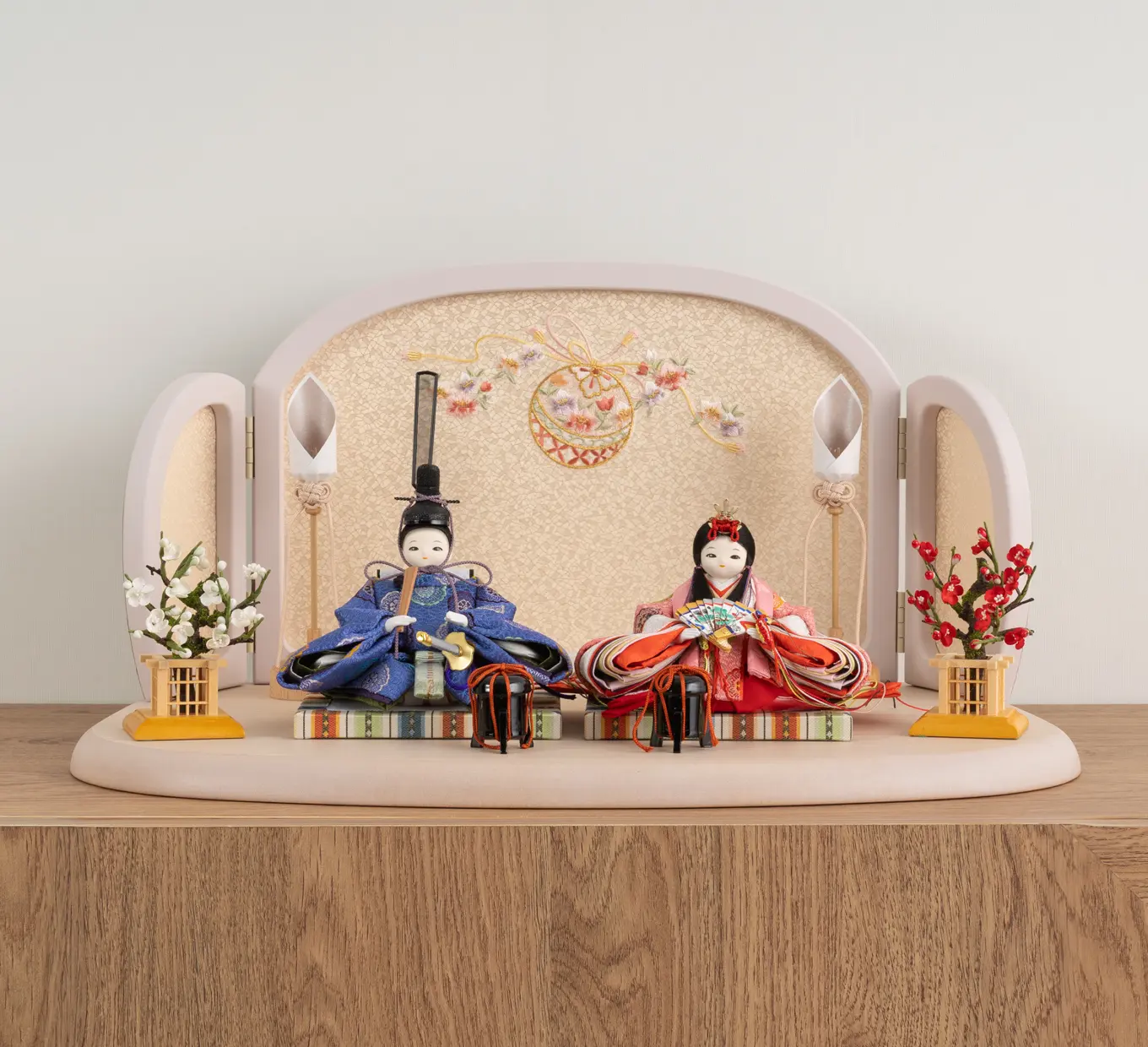 雛人形「つるし飾り『花の宴』」｜雛人形の通販 ふらここ