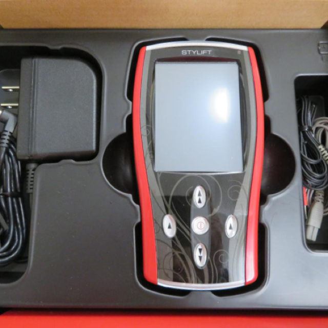 値段交渉可 スタイリフト スタイリフト EMS 伊藤超短波 値下げ中＊家庭