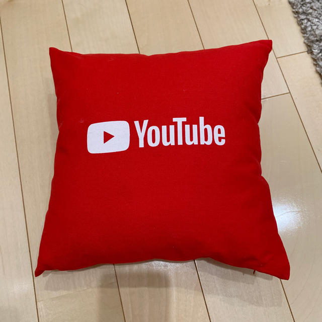 YouTube 非売品 クッション 未使用品の通販 by かも｜ラクマ