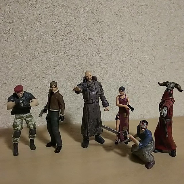 バイオハザード4 フィギュアの通販 by daka's shop｜ラクマ