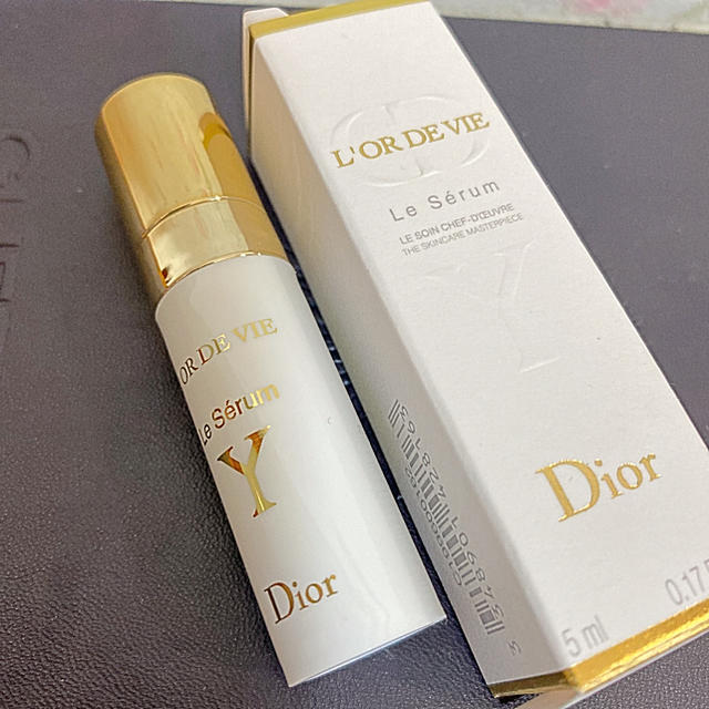 Christian Dior - 新品☆ディオール オードヴィセラムY 5ml 美容液の