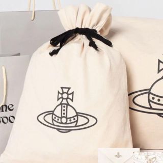 Vivienne Westwood（ショップ袋）のフリマアイテム一覧