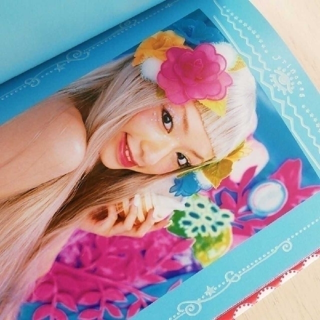 プリンセス 栗山千明×蜷川実花の通販 by k2-zee's shop｜ラクマ