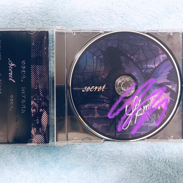 レア】UNIQ fall in love CD サイン入り レア】UNIQ fall in love CD