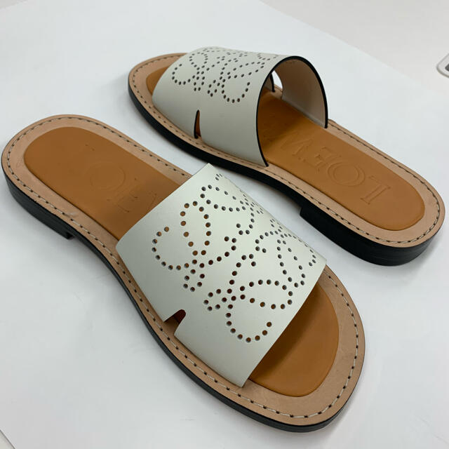 定価13.8万ロエベアナグラムパデッドミュール36サイズ