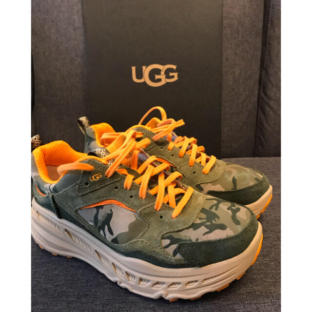 UGG - 正規 限定 ugg カモフラ 迷彩 スニーカーの通販 by ブルーローズ