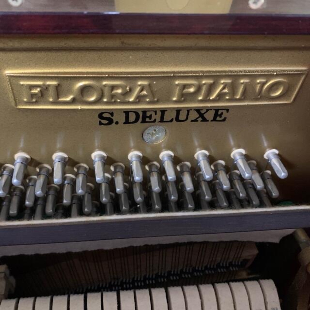 アップライトピアノ EARL WINDSOR フローラW112の通販 by love's shop