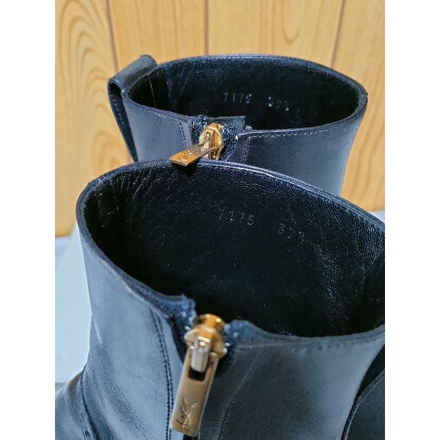 SAINT LAURENT - 正規レア イヴサンローラン YSL メダリオン ジョニー