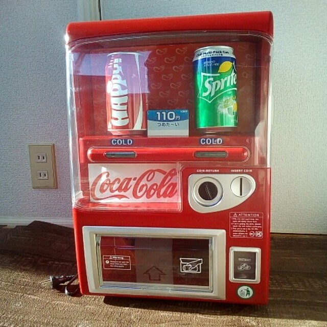 自動販売機型 冷蔵庫の通販 by いちご's shop｜ラクマ