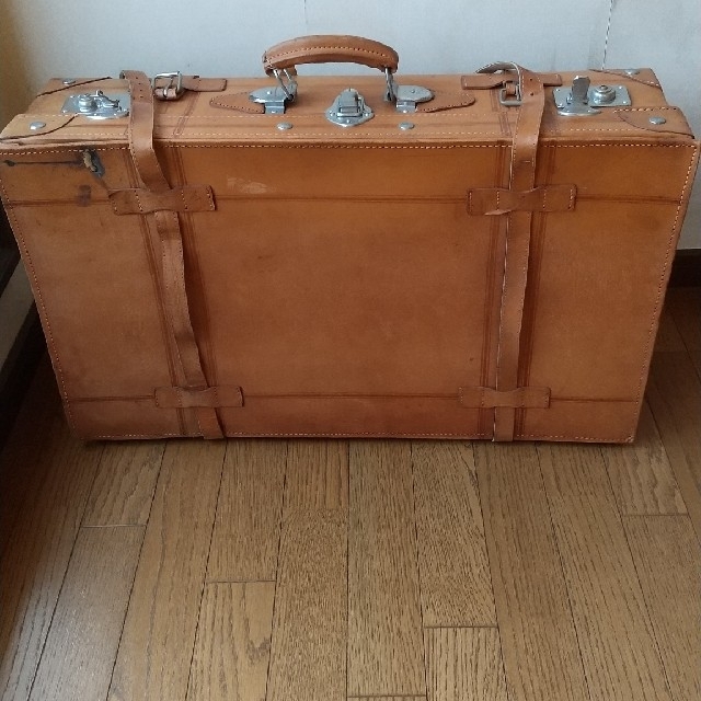 レザークラフト、トランクケース レトロの通販 by yorksun's shop｜ラクマ