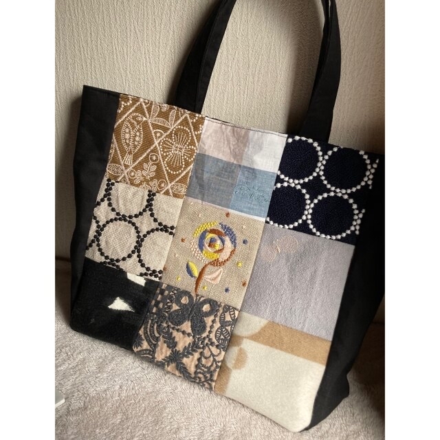 ミナペルホネン 生地使用 wolf&flower パッチワークトート ミナ