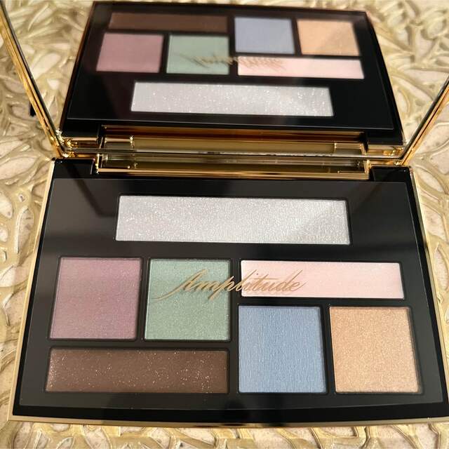 Amplitude - アンプリチュード ホリデーリミテッドアイカラーパレット