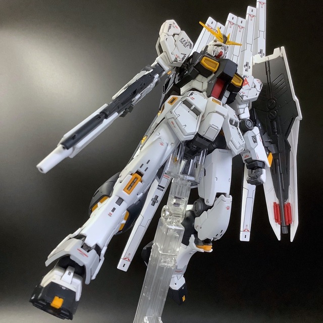 RG RX-93 νガンダム 塗装済完成品の通販 by GA10's shop｜ラクマ