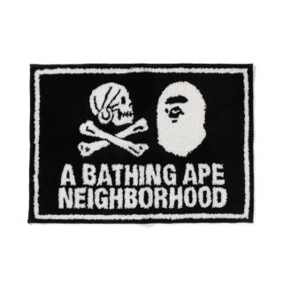 A BATHING APE（ラグ/カーペット/マット）のフリマアイテム一覧