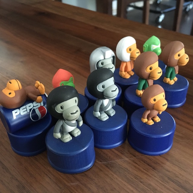 A BATHING APE - APEとペプシのコラボのボトルキャップの通販 by