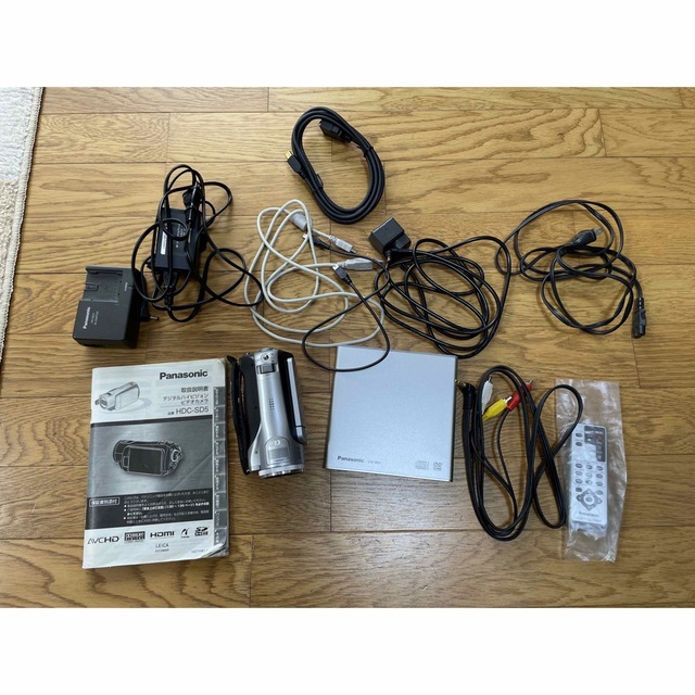 Panasonic - Panasonic デジタルハイビジョン SDビデオカメラ HDC-SD5