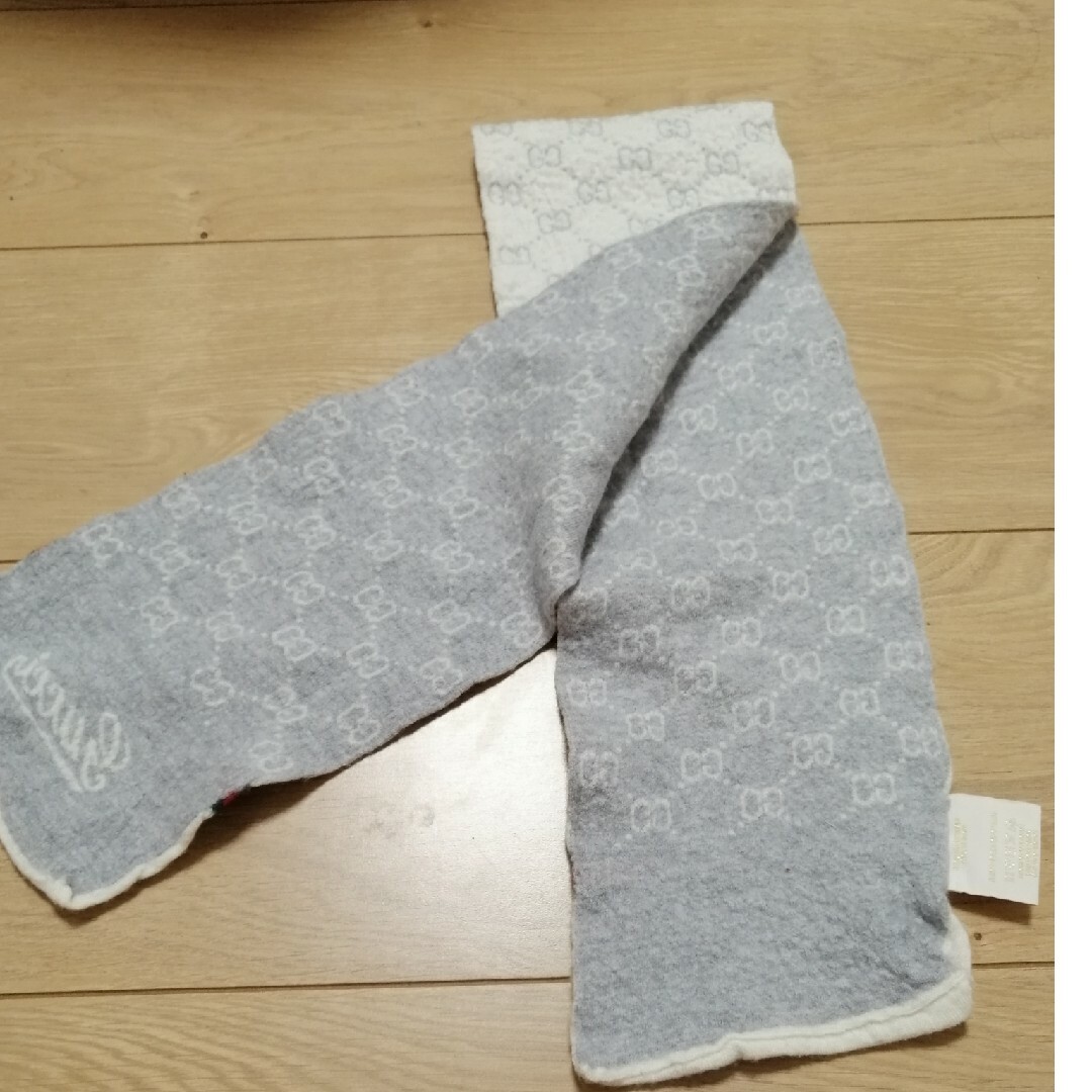 GUCCI - 子供用グッチのマフラーの通販 by sari0819's shop｜グッチ