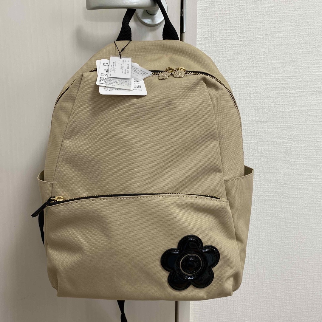 MARY QUANT - マリークワント リュック ベージュの通販 by ハピナス's