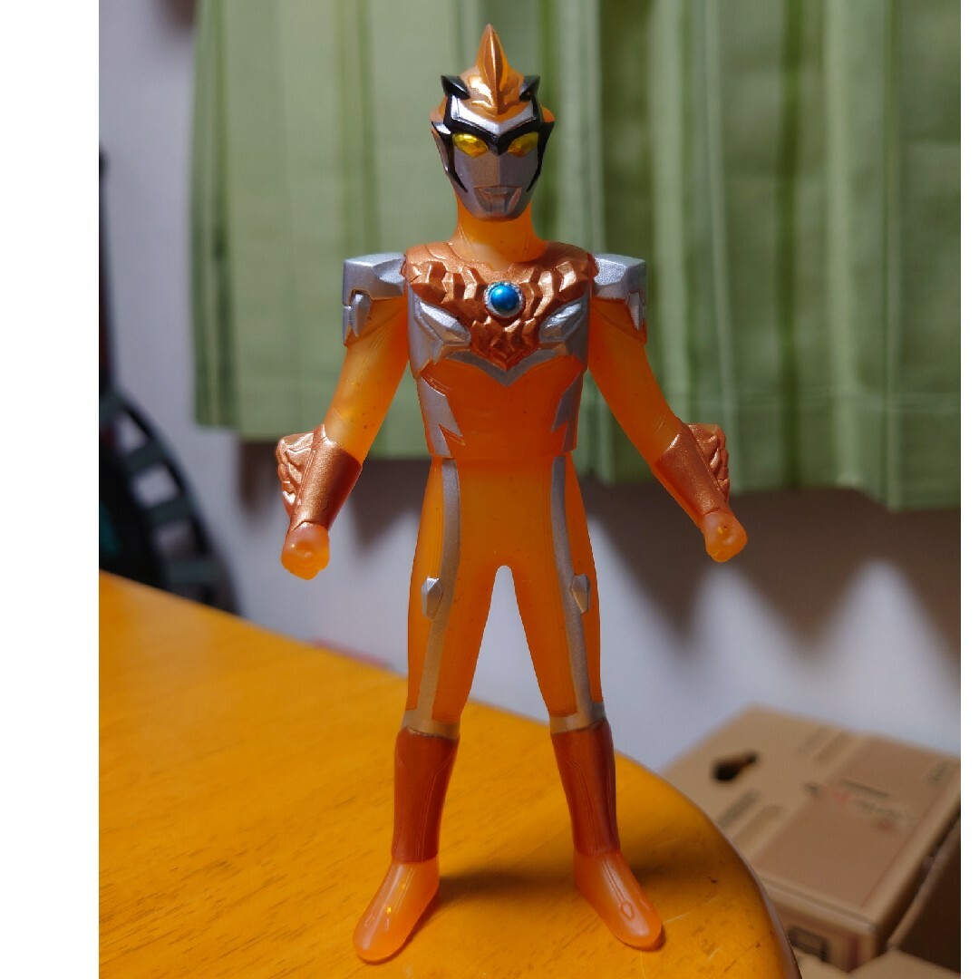 BANDAI - ウルトラマンブル グランド クリアオレンジラメ ソフビ