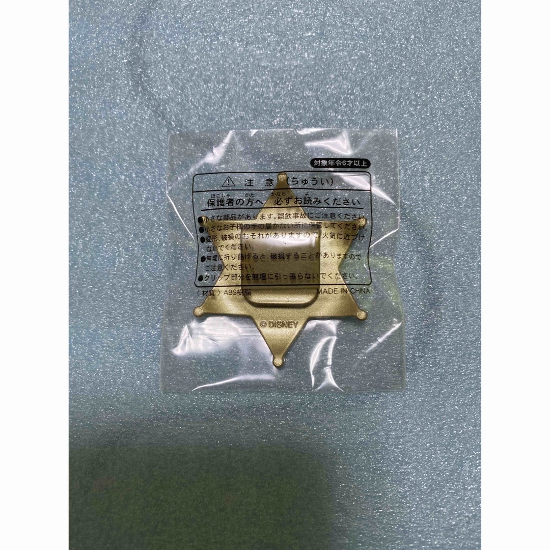 Disney - ディズニーランド 25周年バージョン保安官バッチの通販 by