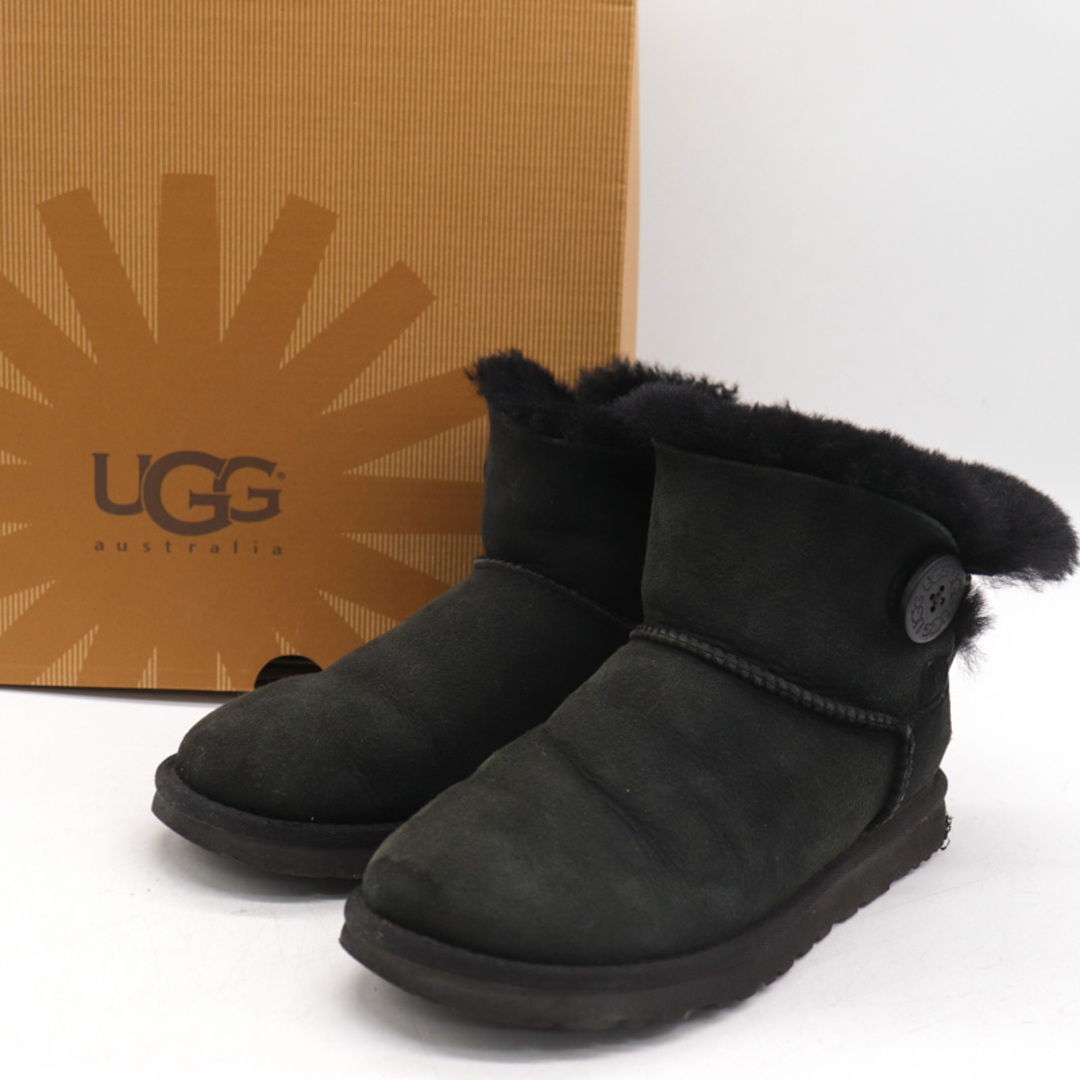 新品UGG ブーツ 23cm ムートンブーツアグクラシックショート