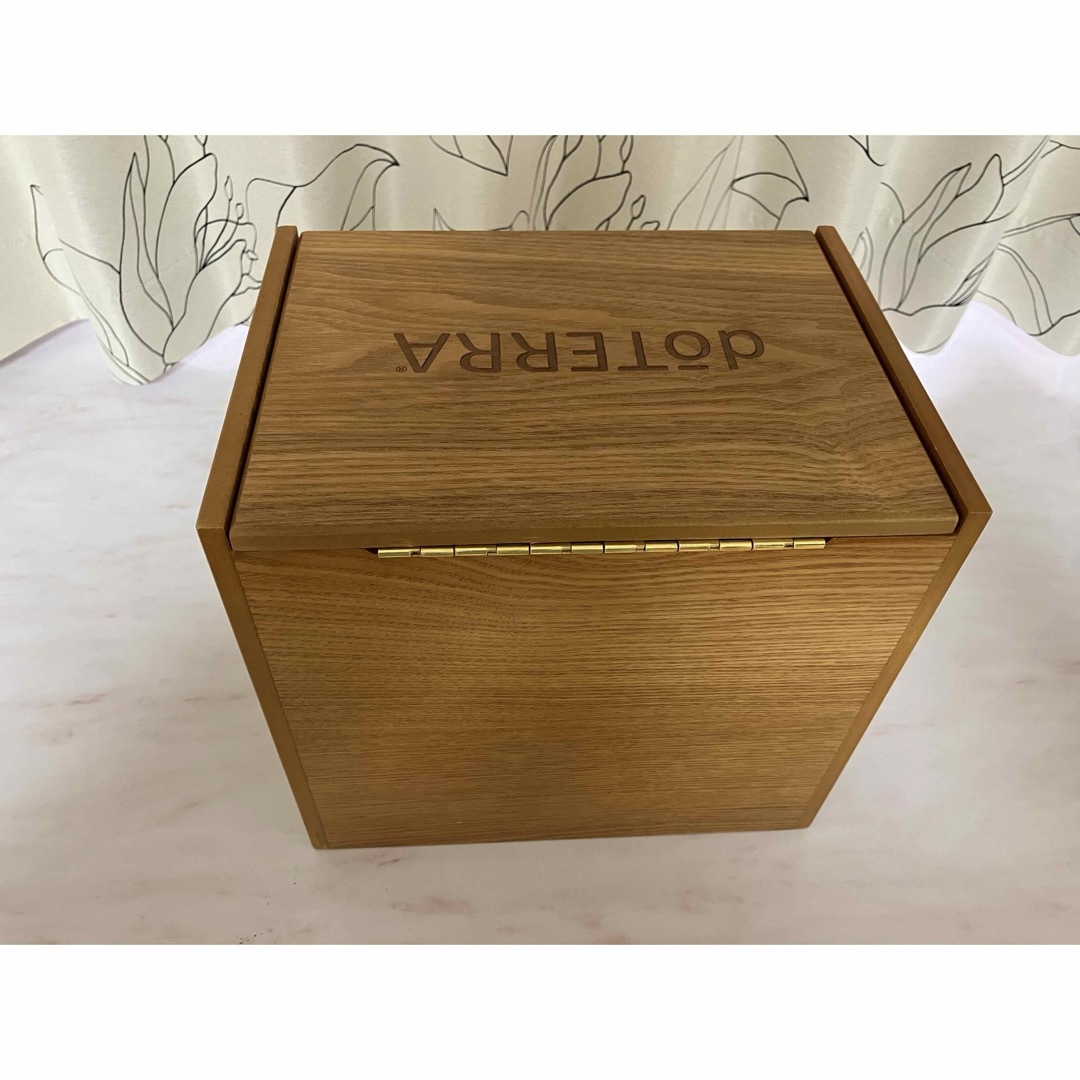 大幅値下げしましたdōTERRA 開封済み オイル25本➕木箱付き 大幅値下げ