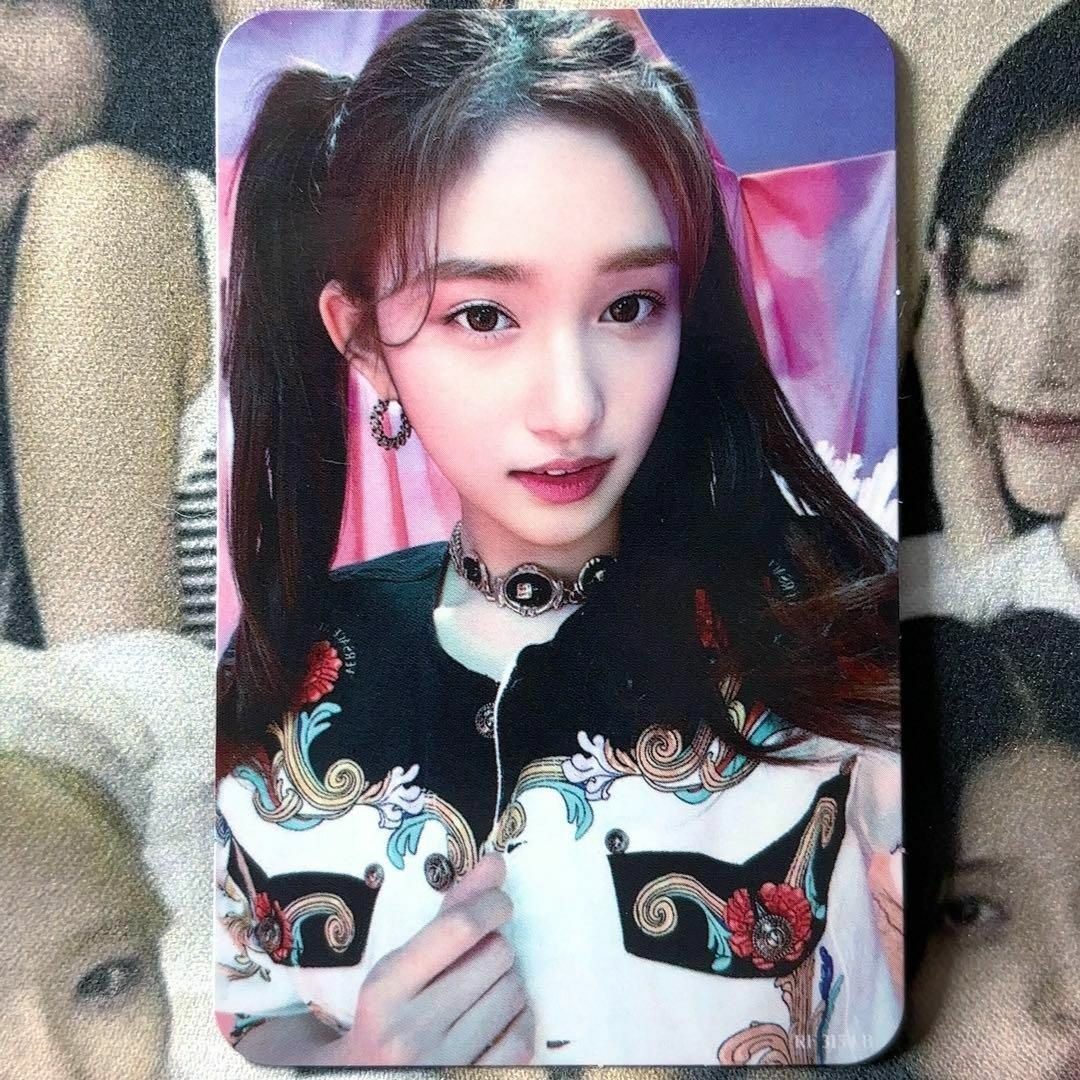 IVE イソ ELEVEN 封入 特典 トレカの通販 by MAO｜ラクマ