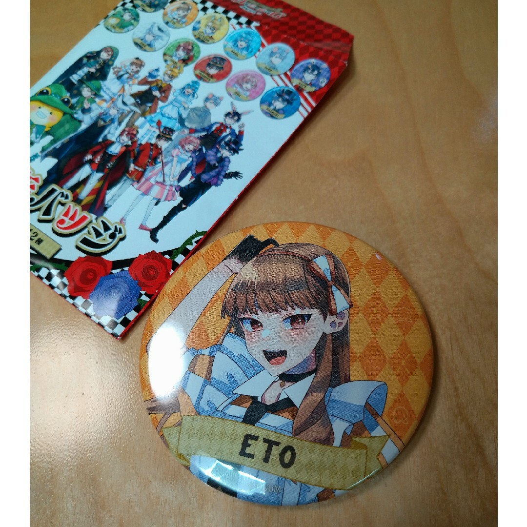 カラフルピーチ 落ちた先はワンダーランド 缶バッジ えとの通販 by