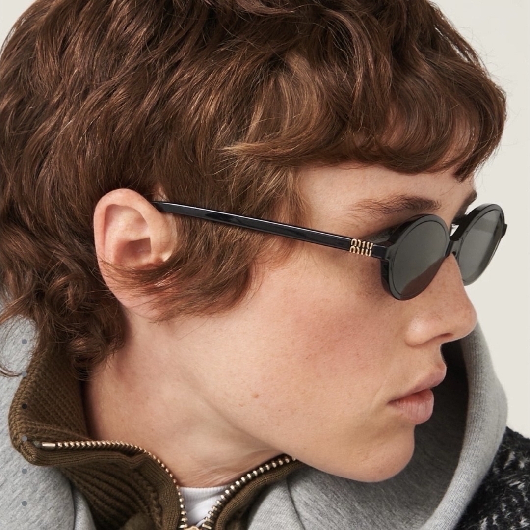 MIU MIU - 人気！ 新作 miumiu ミュウ リガード サングラス の通販 by