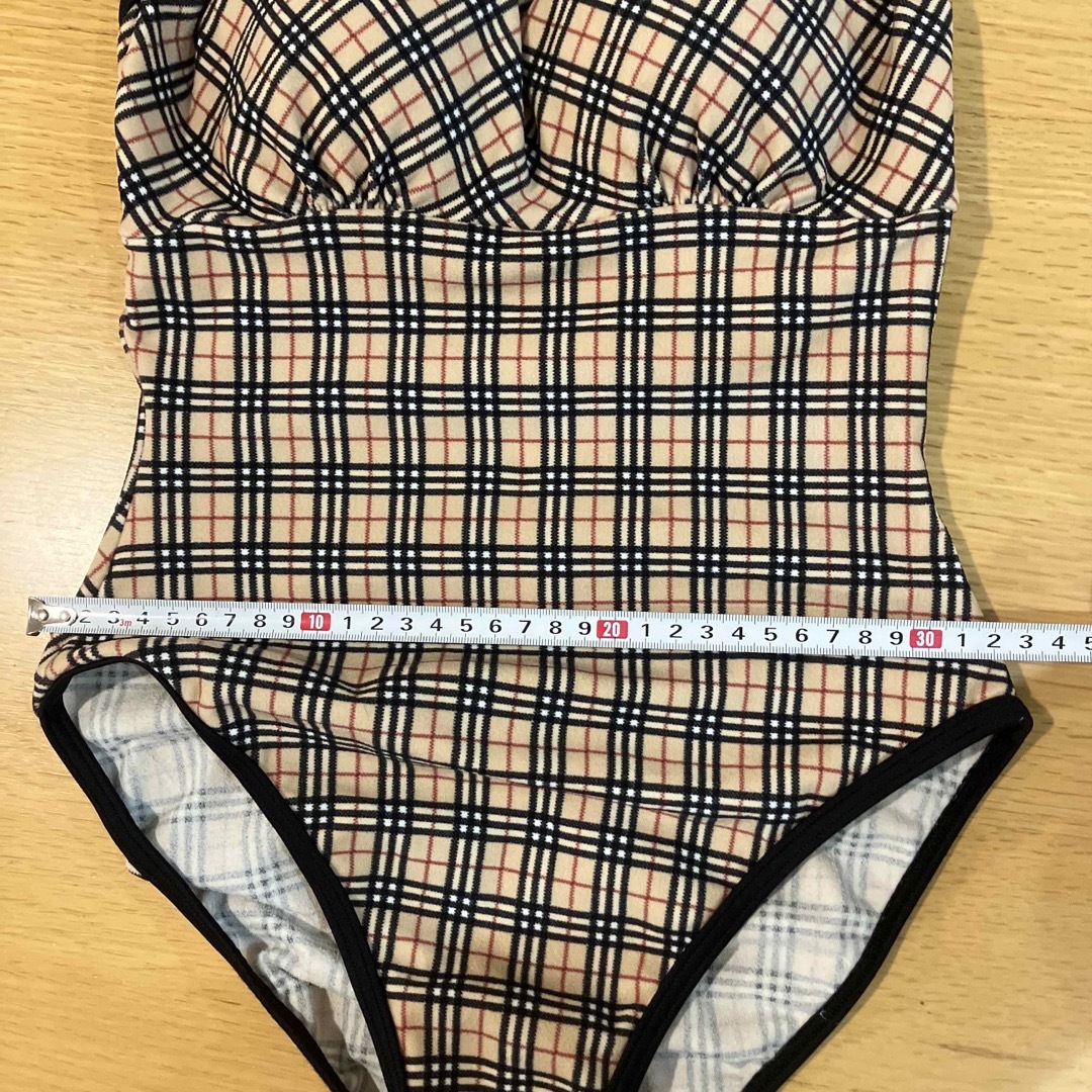 BURBERRY - バーバリー 水着 Mサイズの通販 by 良's shop｜バーバリー
