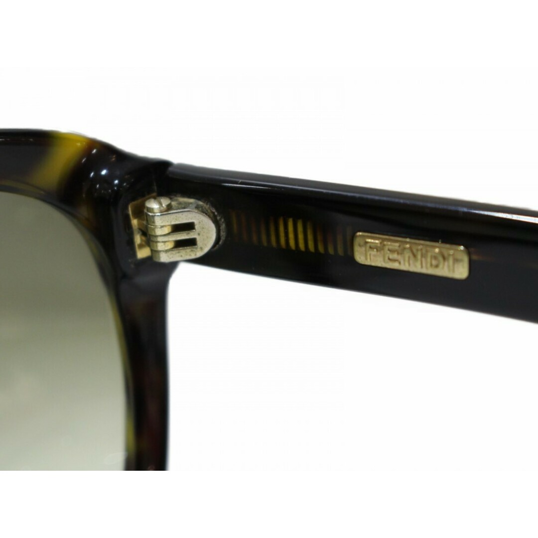 FENDI - FENDI フェンディ サングラス FS5305A ズッカ柄 ブラウン系