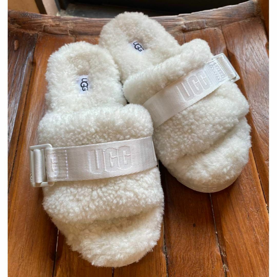 UGG - 完売しました。。。①超美品✨23靴下～23.5・24素足✨UGG