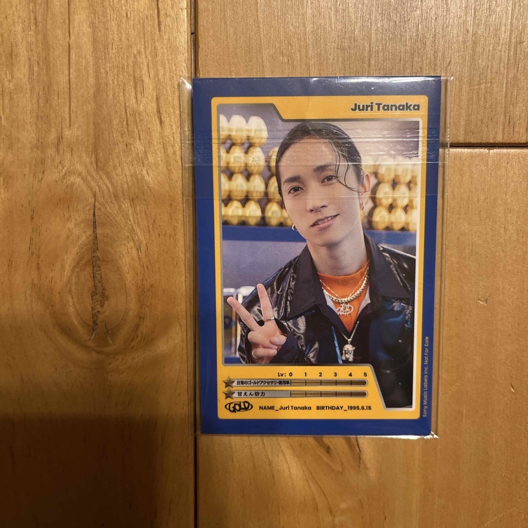 SixTONES - SixTONES アルバム【GOLD】初回特典 3点の通販 by グリーン