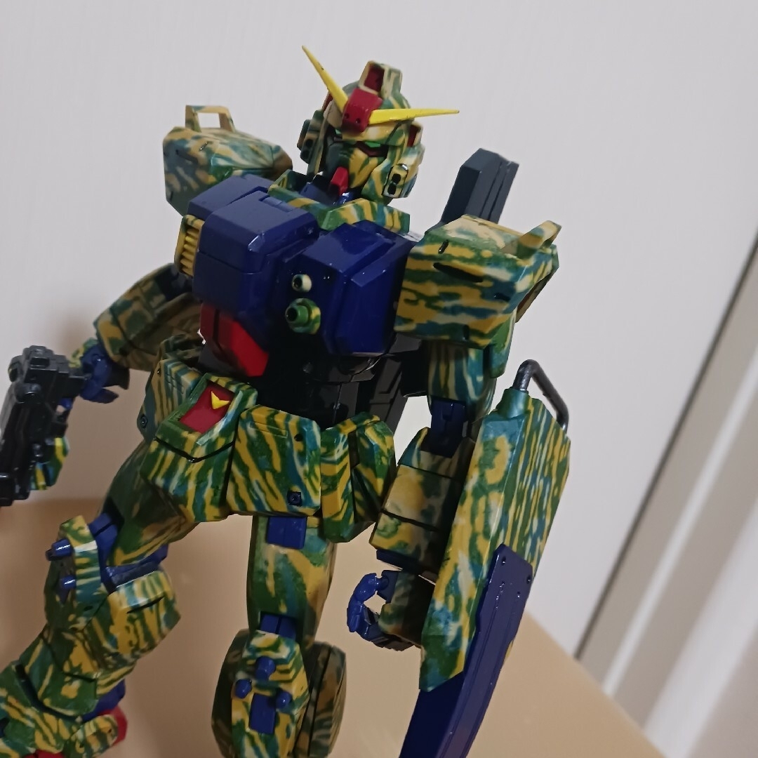 BANDAI - C3PRE 限定 BANDAI MG 1/100 陸戦型 ガンダム ガンプラ の