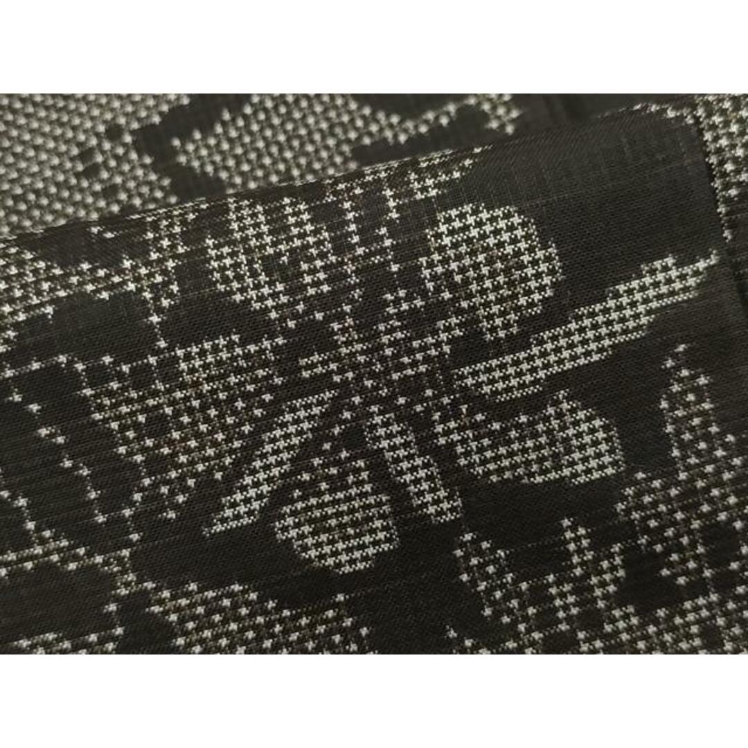 平和屋着物○本場大島紬 7マルキ 泥染め 冊子花文 正絹 逸品