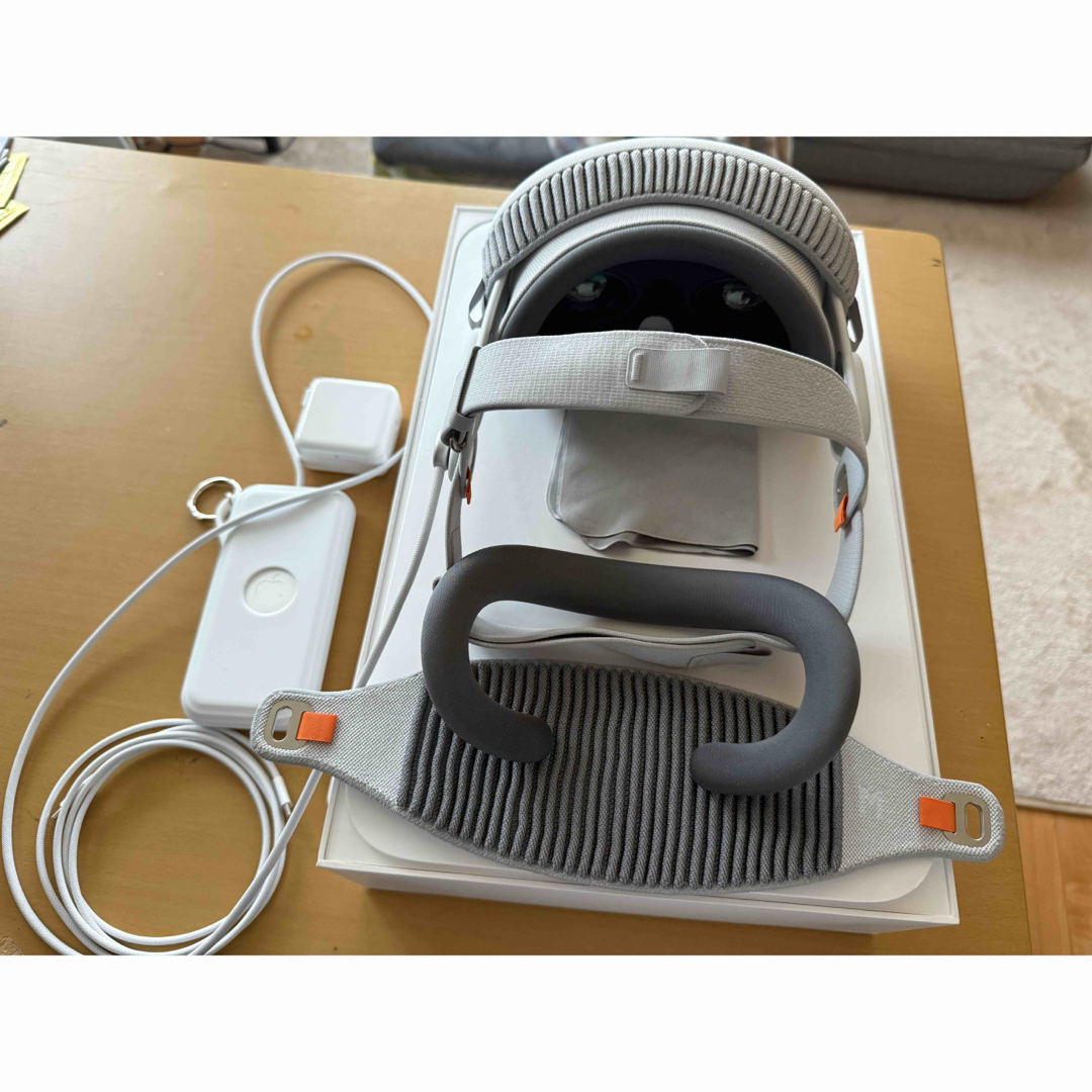 Apple - 美品 Apple Vision Pro 256GB 多数付属品付きの通販 by イマサ