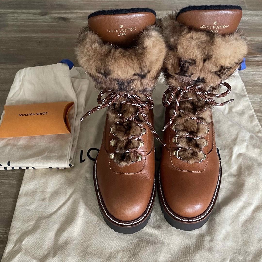 LOUIS VUITTON - ルイヴィトン ブーツ ファーモノグラム 24cmの通販 by