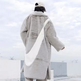 NIKE（毛皮/ファーコート）のフリマアイテム一覧