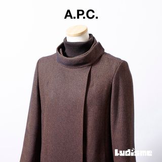 A.P.C（チェック ・ ロングコート）のフリマアイテム一覧