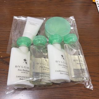 BVLGARI（シャンプー/コンディショナーセット）のフリマアイテム一覧