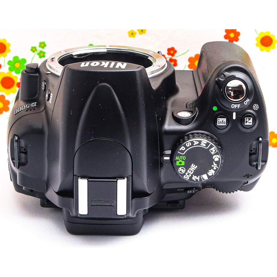 ニコン Nikon D5000☆動画撮影☆スマホに送れる！☆デジタル一眼レフ