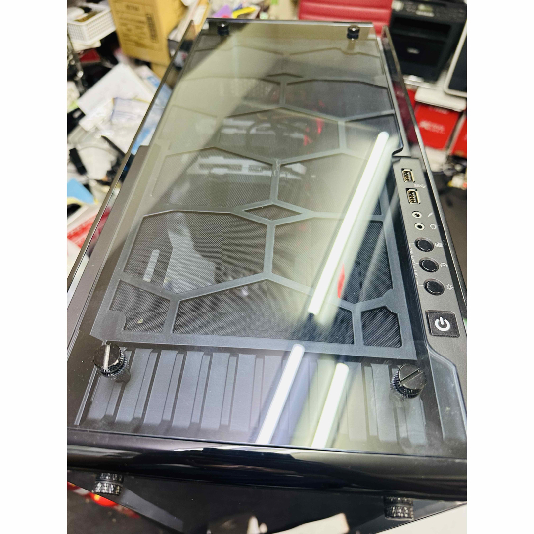 CORSAIR - Corsair RGBファン付きフルタワー型全透明PCケース570X RGB