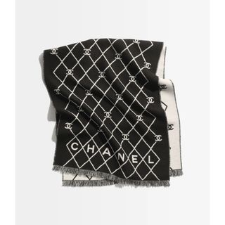 CHANEL - ノベルティ ファーマフラーの通販 by ruru's shop｜シャネル