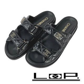 CHANEL（サンダル ・ ゴールド/金色系）のフリマアイテム一覧