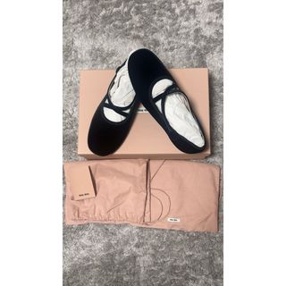 MIU MIU（バレエシューズ）のフリマアイテム一覧