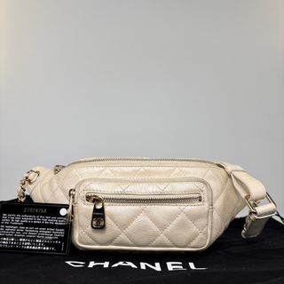CHANEL（ボディバッグ/ウエストポーチ）のフリマアイテム一覧