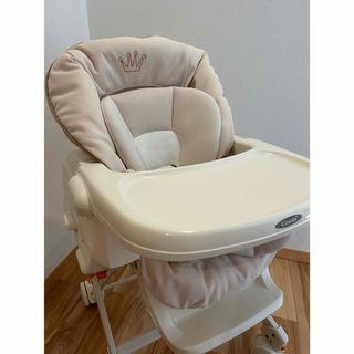 アップリカ ユラリズム オートプレミアム ムーンロック 別売り