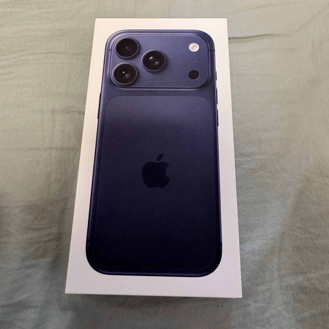 iPhone - iPhone17 Pro 256GB新品未開封ディープブルー1台の通販 by